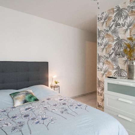 Le Jasseron - Appartement Cosy Avec Garage Quartier Partdieu Lyon Luaran gambar