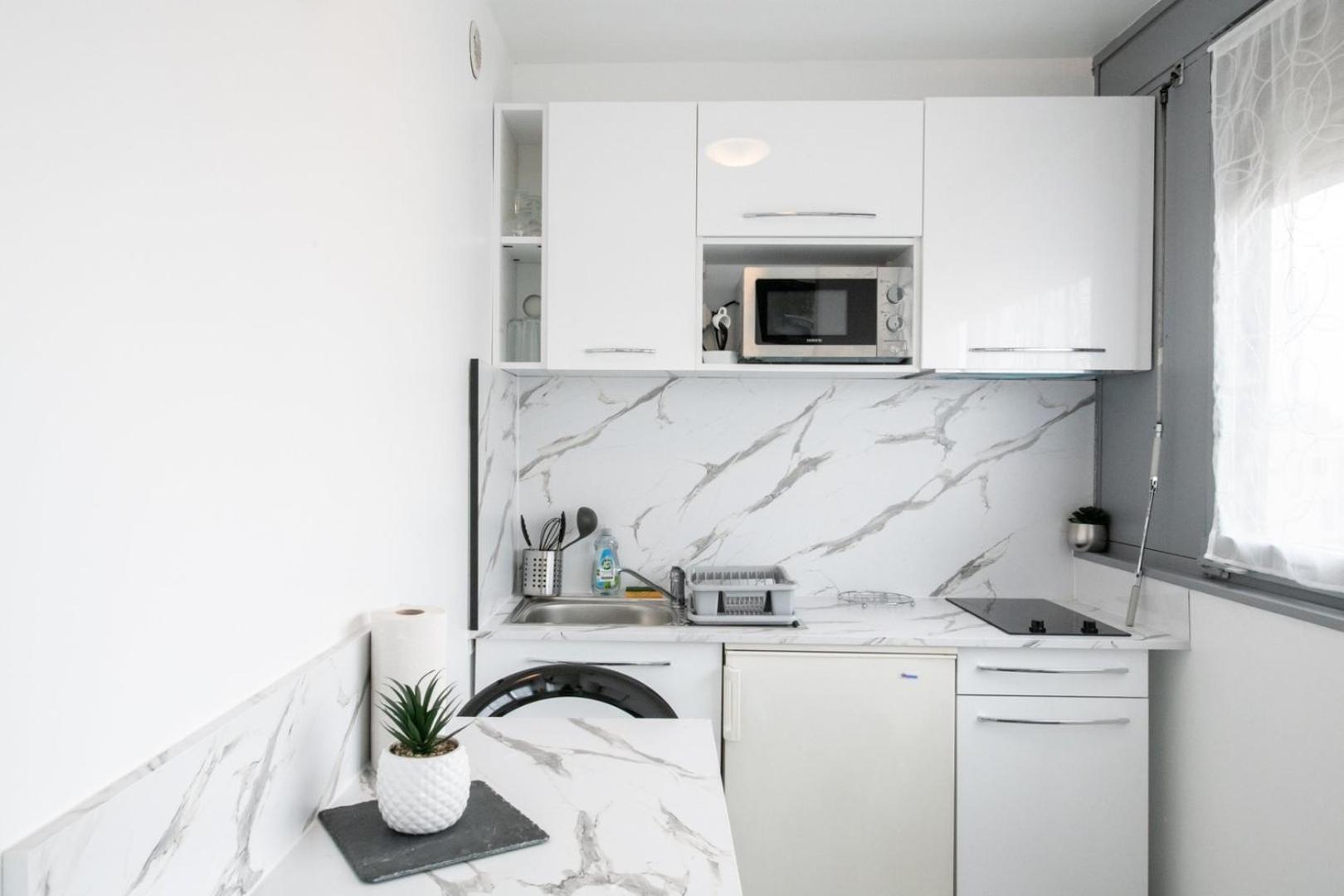 Le Jasseron - Appartement Cosy Avec Garage Quartier Partdieu Lyon Luaran gambar